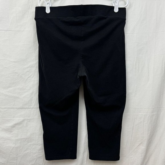 Torrid Capri Signature Waist Pocket Leggings Women +2 Black - Picture 3 of 5